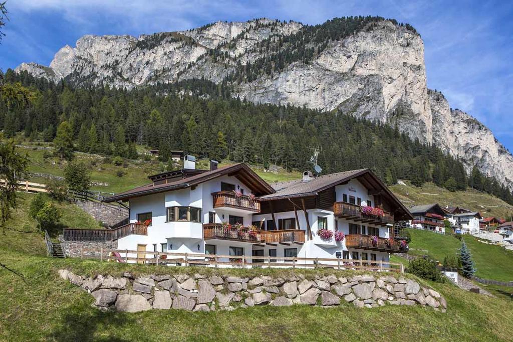 Hotel Garni Morene Сельва-ди-Валь-Гардена Экстерьер фото